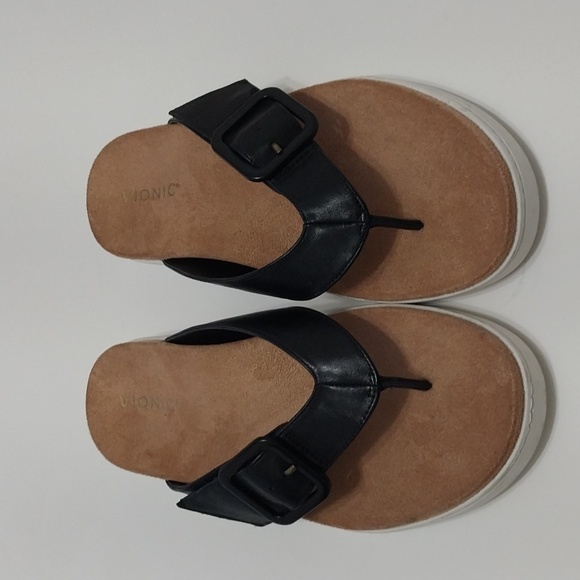 Vionic Uptown Marin Sandal - Picture 2 of 12